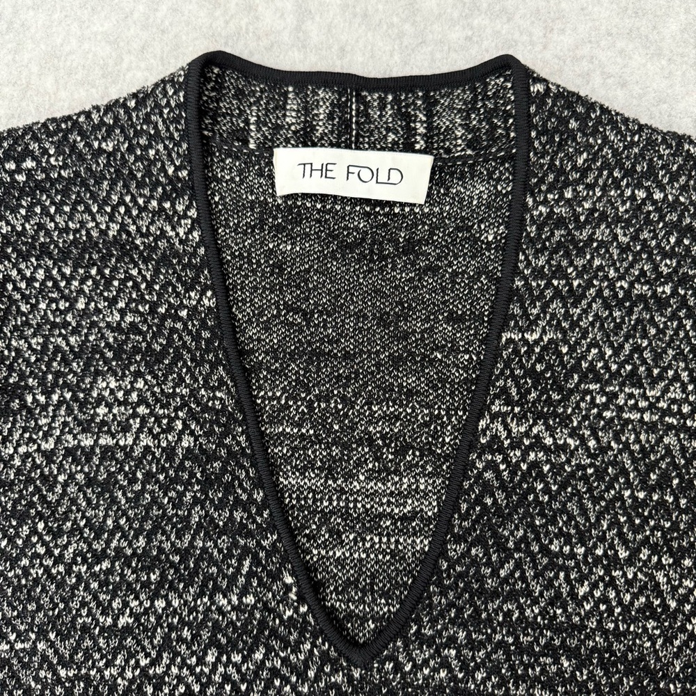THE FOLD LONDON Knitted Mermaid Sweater Dress sz Small - Picture 10 of 17